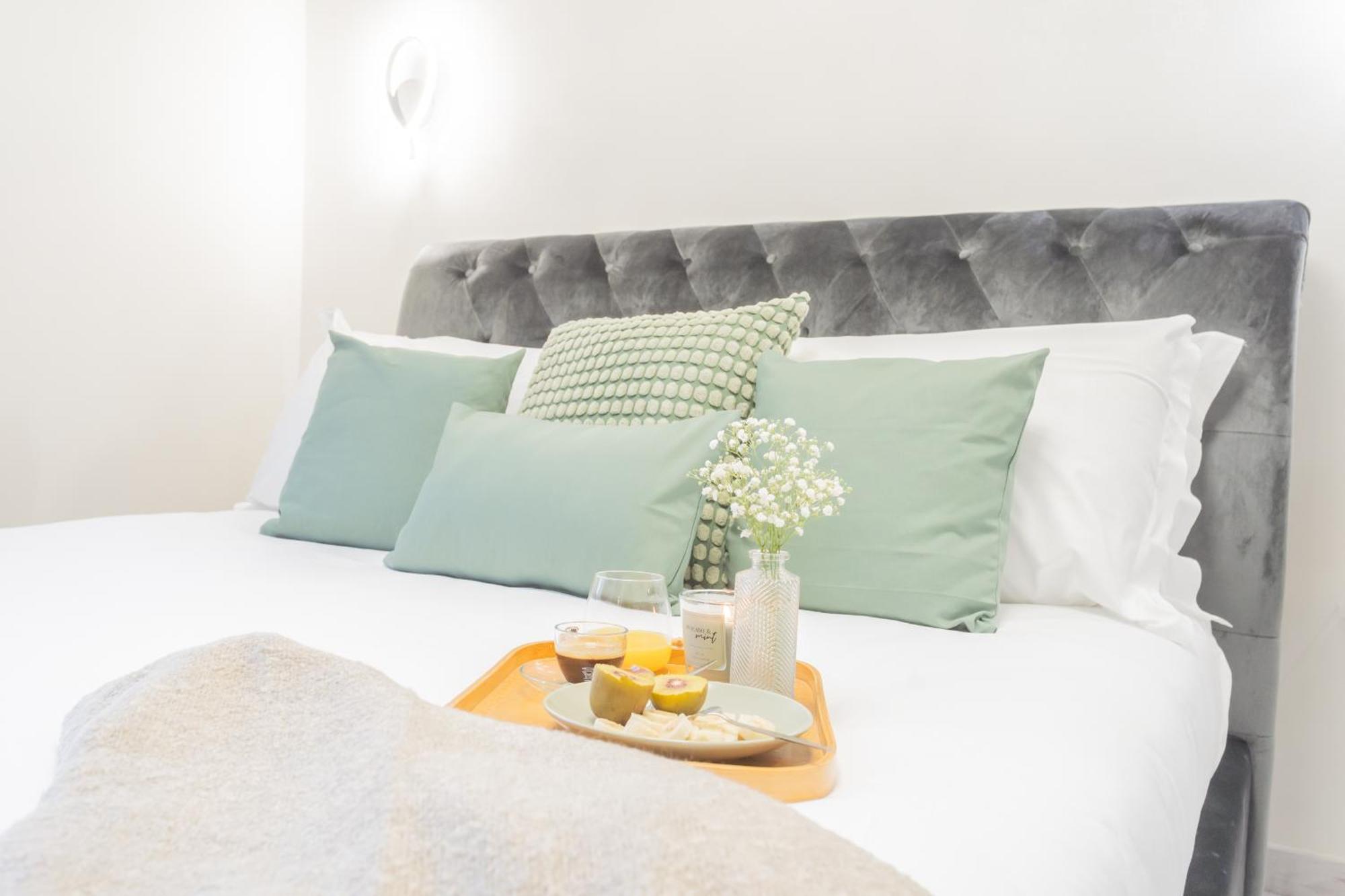 Cernobbio Dream Suites By Rent All Como Bagian luar foto
